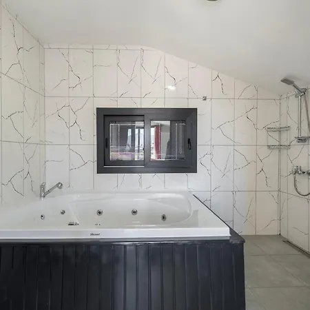 AtliVilla Villa